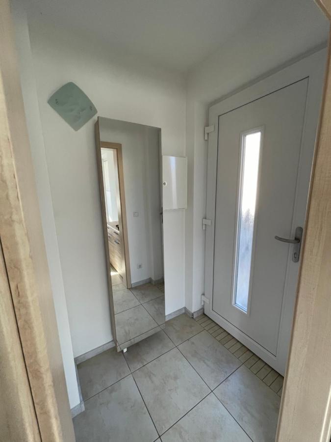Villa Sara Wohnung Buskam Mit Terrasse Goehren  Zewnętrze zdjęcie